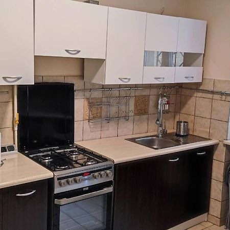 Two Room Apartment In A Prestigious Location Varsóvia Exterior foto